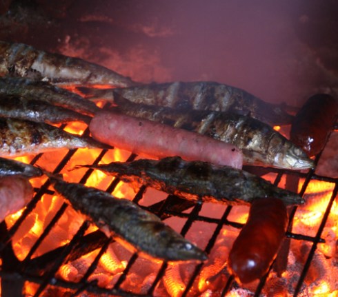 Sardiñas e chourizos criollos