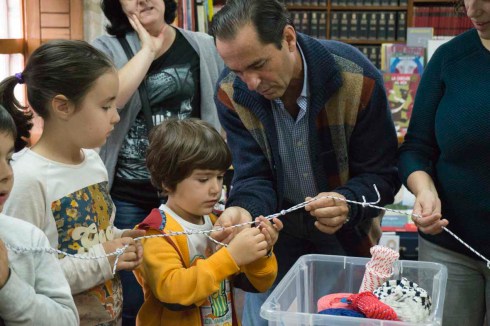 6Día da Biblioteca 2015, Nautico de Rianxo, Obradoiro de nudos mariñeiros24 de octubre de 2015